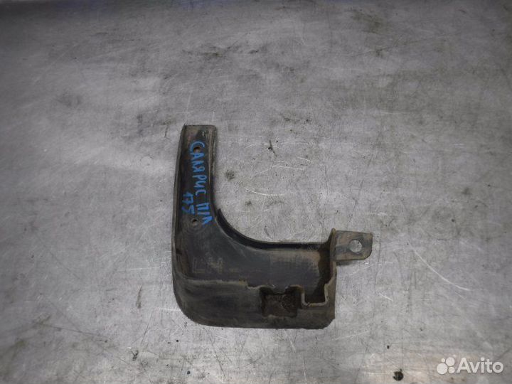 Брызговик передний левый Hyundai Solaris G4FC 2015