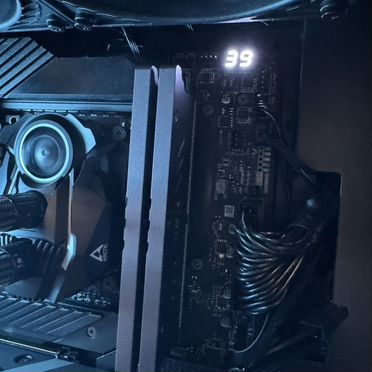 Игровой компьютер 9070xt/13600k/32gb/msi unify x