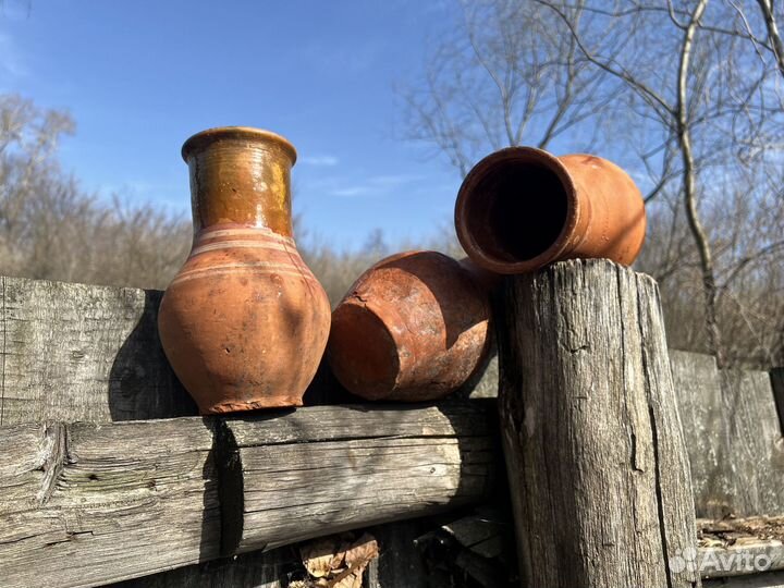 Глиняная крынка