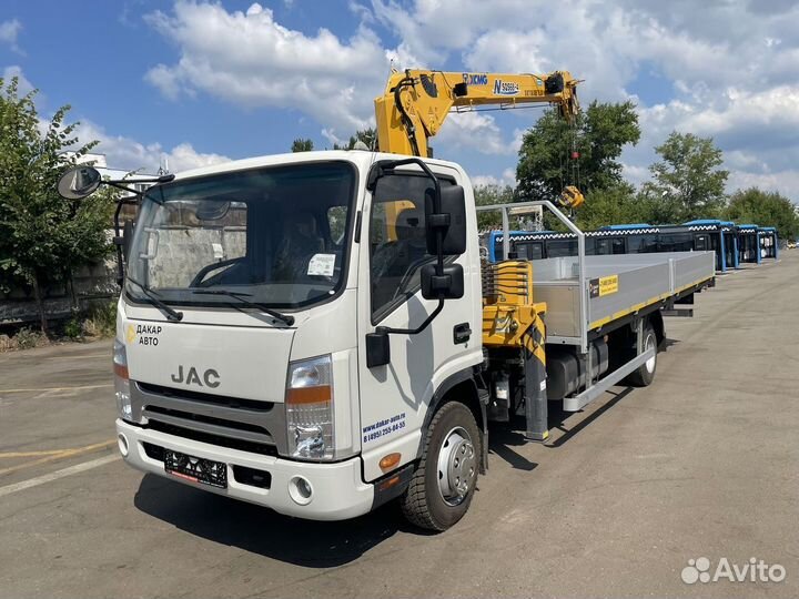 Бортовой грузовик JAC N90 с КМУ XCMG, 2024