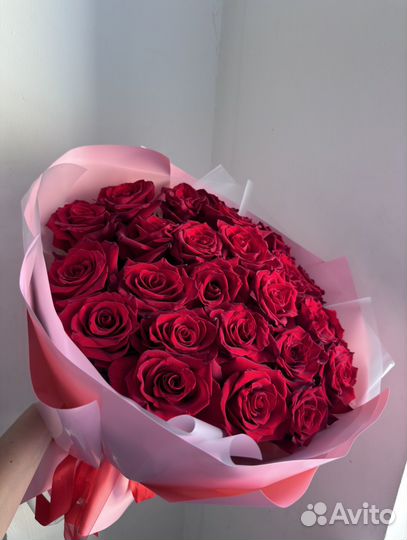 Розы 25 штук