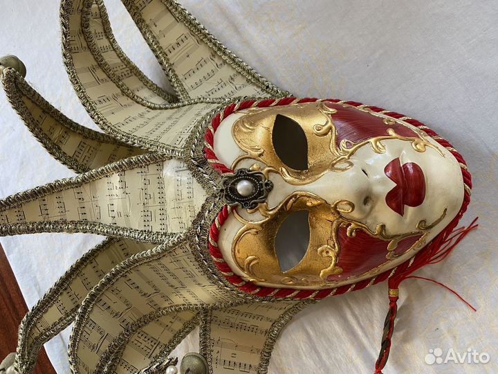 Маска ручной работы оригинал