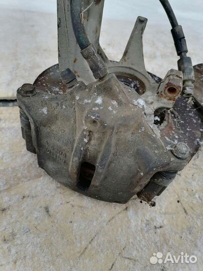 Суппорта передние Ford Mondeo 3