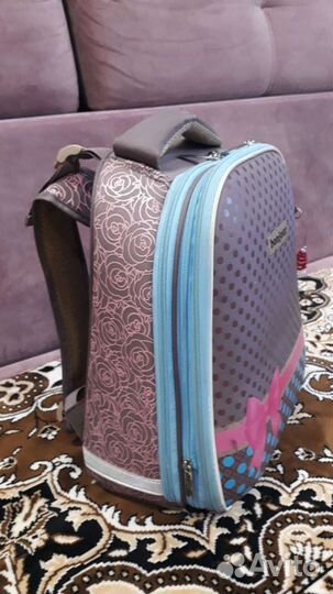 Портфель школьный для девочки