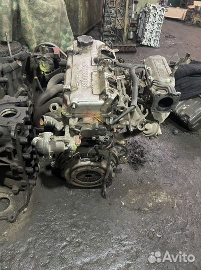 Mitsubishi Двигатель 4G92