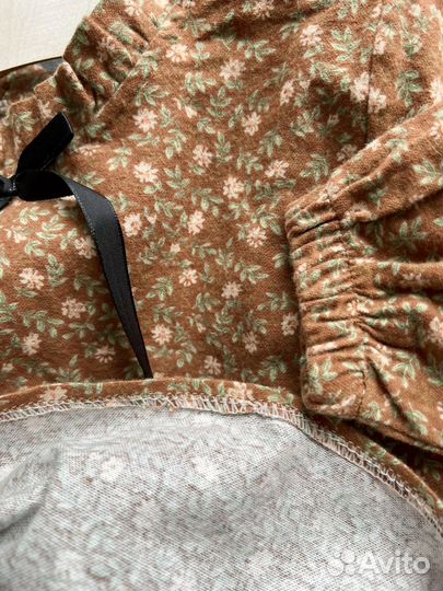 Теплое детское платье для девочки