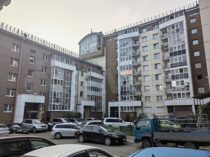 3-к. квартира, 93 м², 7/9 эт.