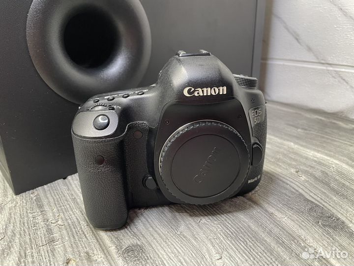 Фотоаппарат Canon EOS 5D Mark III Body