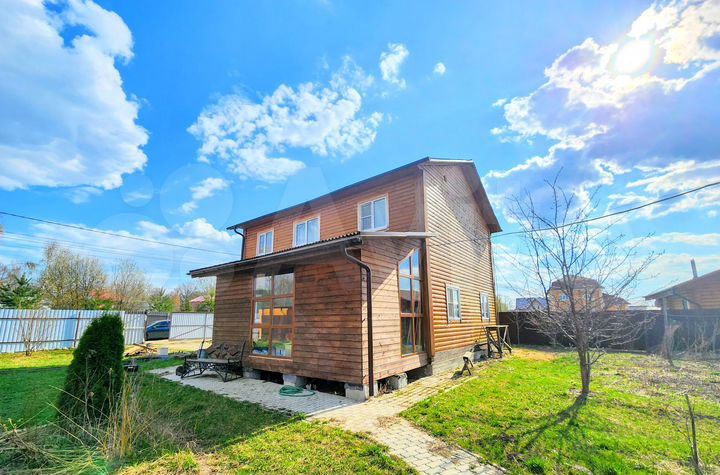 Дом 157 м² на участке 9 сот.