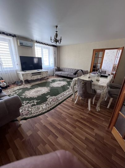 3-к. квартира, 72 м², 3/5 эт.