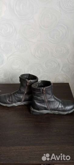 Сапожки для девочки