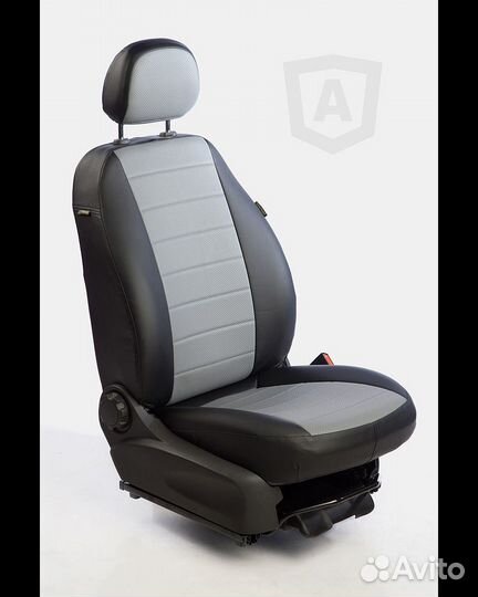 Чехлы на сиденья Land Cruiser 100