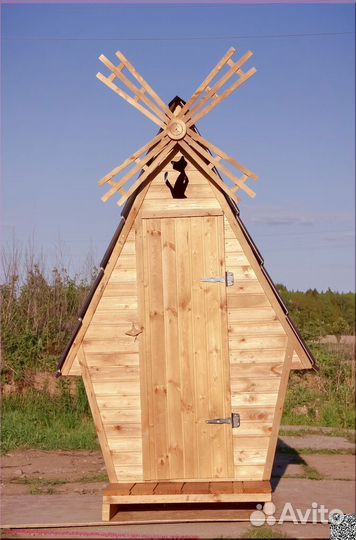 Уличный туалет деревянный TOP229