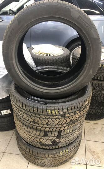 Pirelli Scorpion Winter 275/45 R21 107V