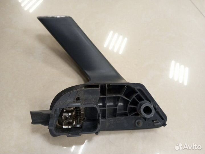 Ручка двери внутренняя передняя левая Nissan