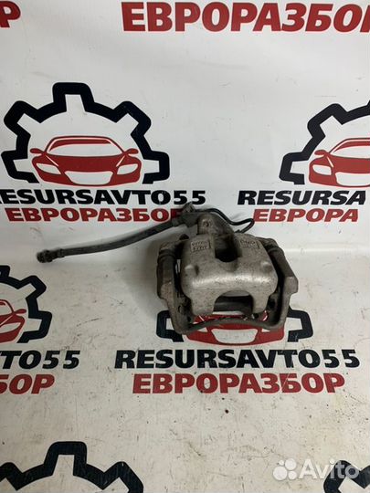 Суппорт тормозной задний левый Vw Passat B6 2.0