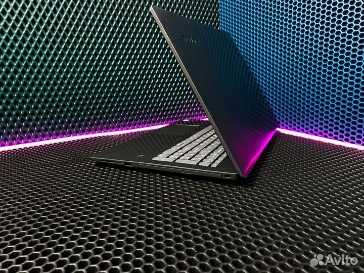 Ноутбук Lenovo с SSD