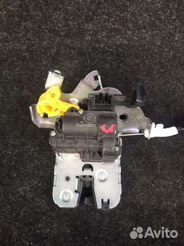 Замок крышки багажника