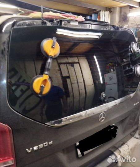 MB 447 V250 заднее лобовое стекло