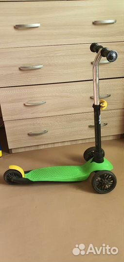 Самокат детский трехколесный