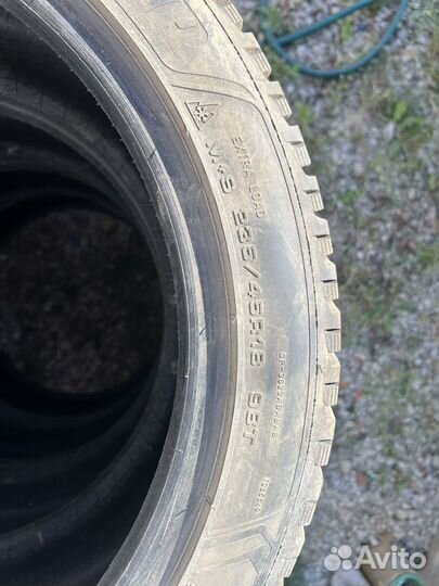 Goodyear UltraGrip Arctic 2 235/45 R18 98T