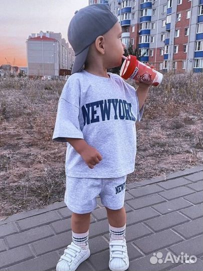 Костюм трикотажный