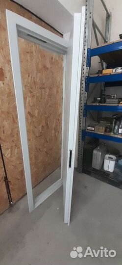 Дверь входная металлическая новая