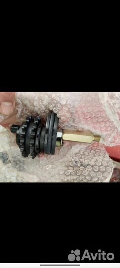 Вал натяжной в сборе 110607110 снегоход Буран