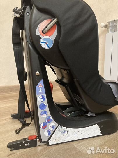 Автокресло chicco universe