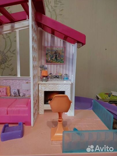 Домик кукольный