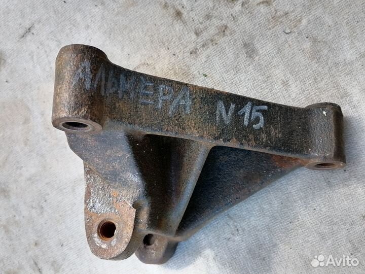 Кронштейн генератора Nissan Almera N15 1995-2000