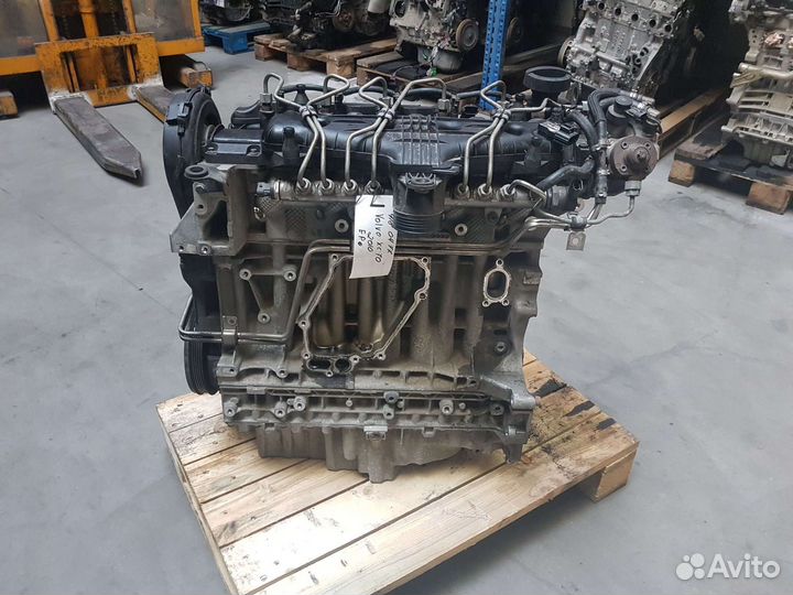 Двигатель Вольво XC70 2.4 D5244T16