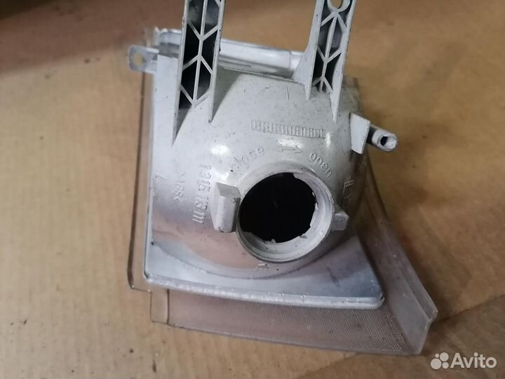 Фара, указатель поворота 315 113 111 ваз 10-12