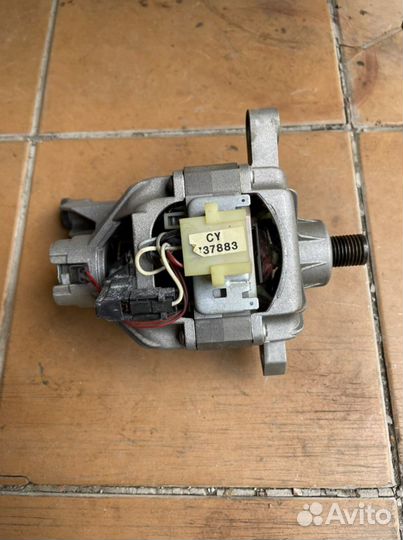 Двигататель стиральной машины