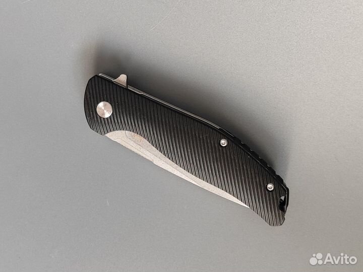 Складной туристический нож D2