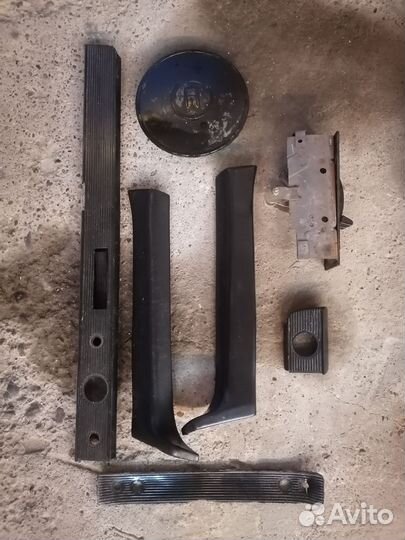 Запчасти на Москвич