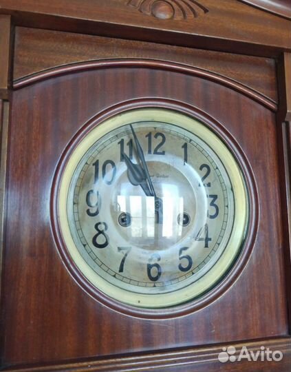 Часы антикварные с боем Густав Беккер (Силезия)