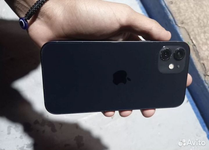 iPhone 12, 64 ГБ