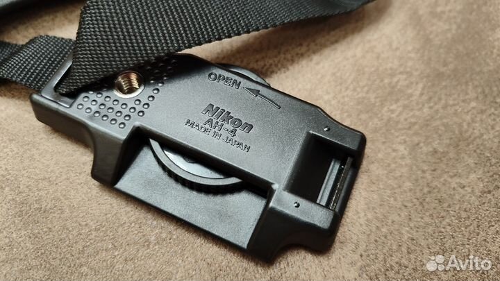 Кистевой ремень nikon AH-4 кожа