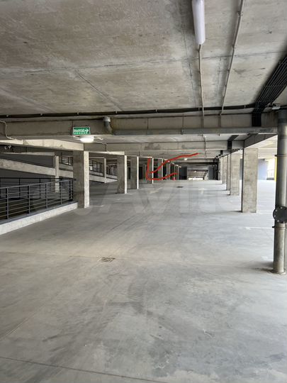 Машиноместо, 13 м²