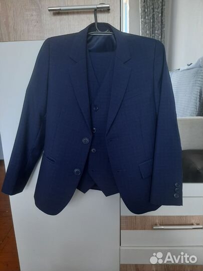 Школьный костюм