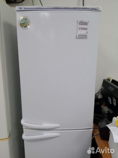 Холодильник бу Атлант