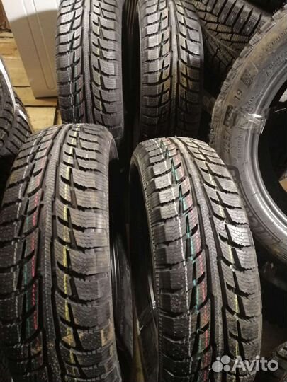 Bfgoodrich Winter T/A KSI 215/70 R16 100T