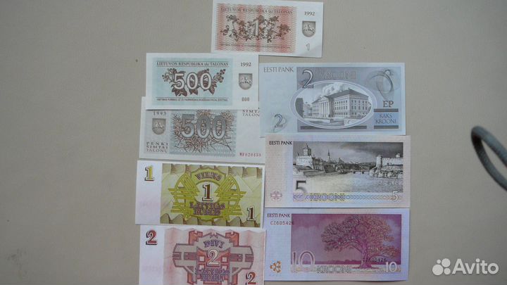 Лот № 10. Банкноты Прибалтики. Пресс. UNC