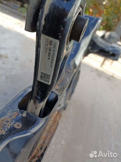 Подушка двигателя задняя Skoda Octavia A7