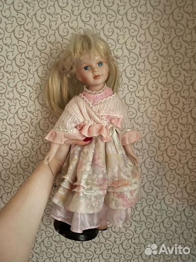 Кукла фарфоровая коллекционная большая
