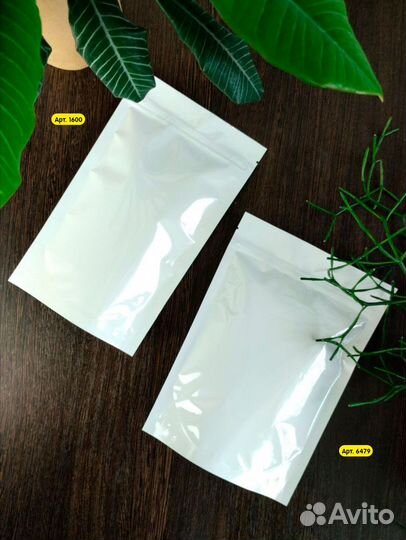 Дой пак металлизированный белый с замком ZIP-lock