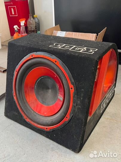 Активный сабвуфер