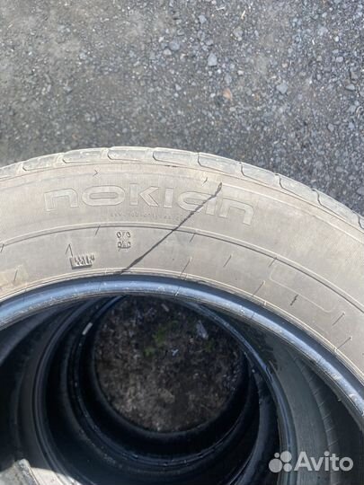 Nokian Tyres Hakka Truck Steer 235/60 R18 107W