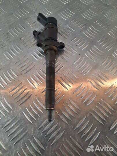 Форсунка Peugeot 307 1.6 9HZ 2006